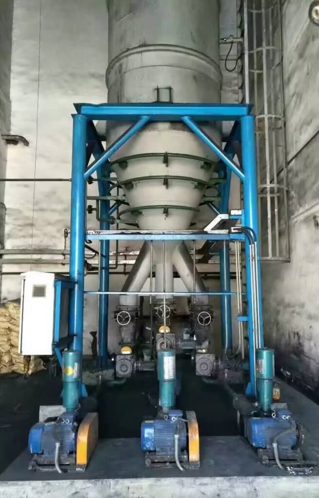 Roots blower for grain conveying installed in a food-grade grain processing plant