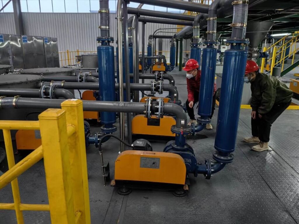 Roots blower for cotton fiber transport – pneumatic conveying system in textile mill